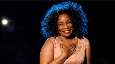 What Is Stephanie Mills Net Worth