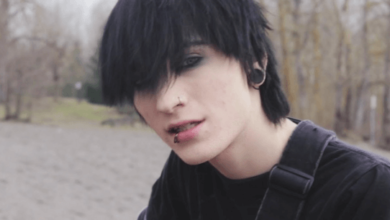 Johnnie Guilbert Height: The Height and Physical Stats of Johnnie Guilbert